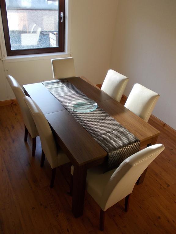 Stornoway Self-Catering Barony Square Vila Exterior foto