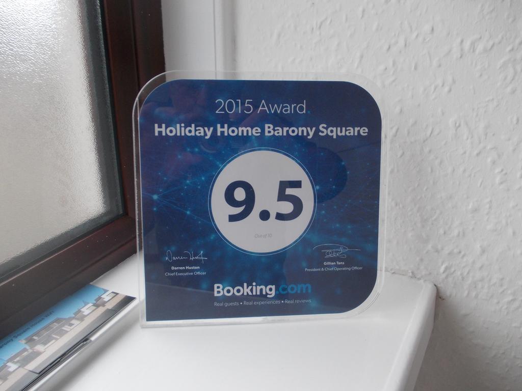 Stornoway Self-Catering Barony Square Vila Exterior foto
